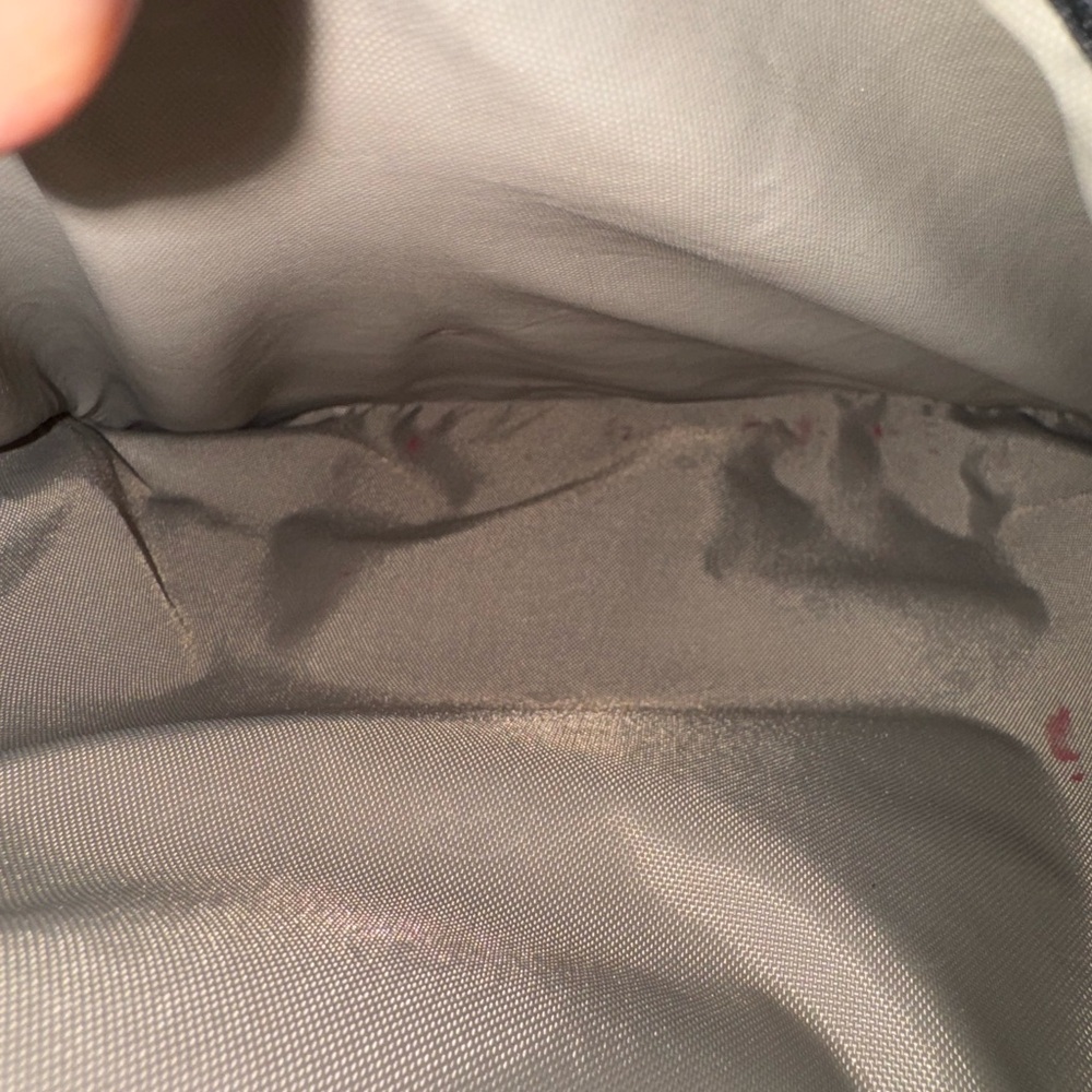 PacSafe Travel Security Metrosafe 200 Anti Theft Gear Crossbody Bag Brown PB008 - Picture 10 of 16